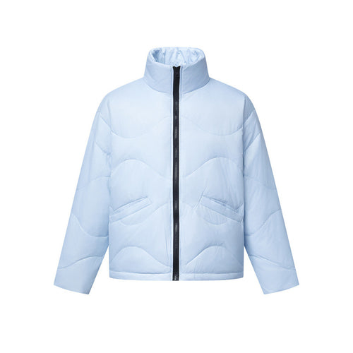 Damen Kurz geschnittene wattierte Steppjacke mit Wellensteppung und hohem Stehkragen Echo Archiv