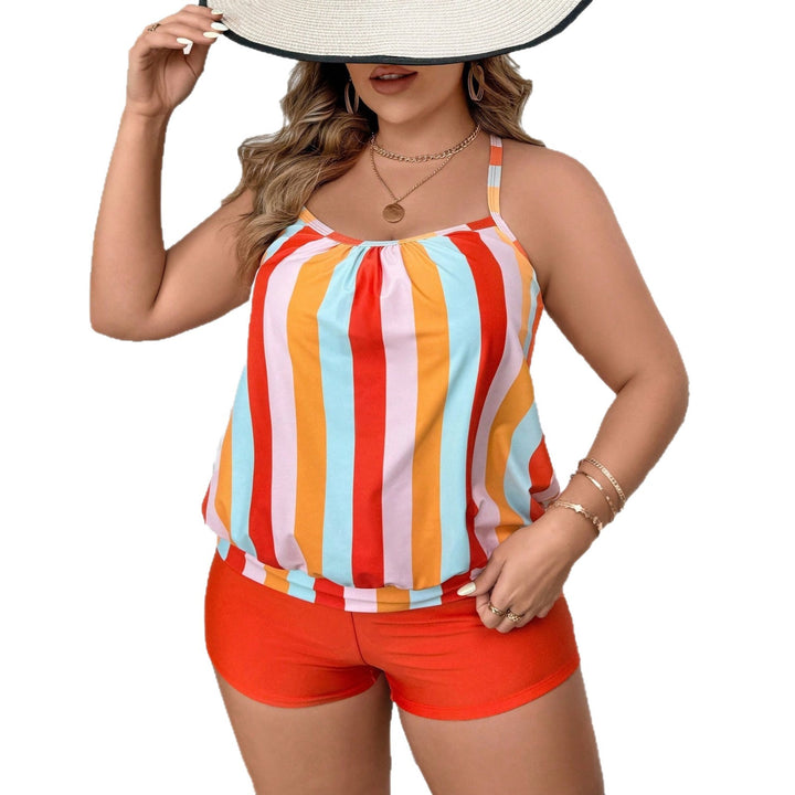Damen gestreiftes Badeoutfit mit lässiger Shorts Echo Archiv