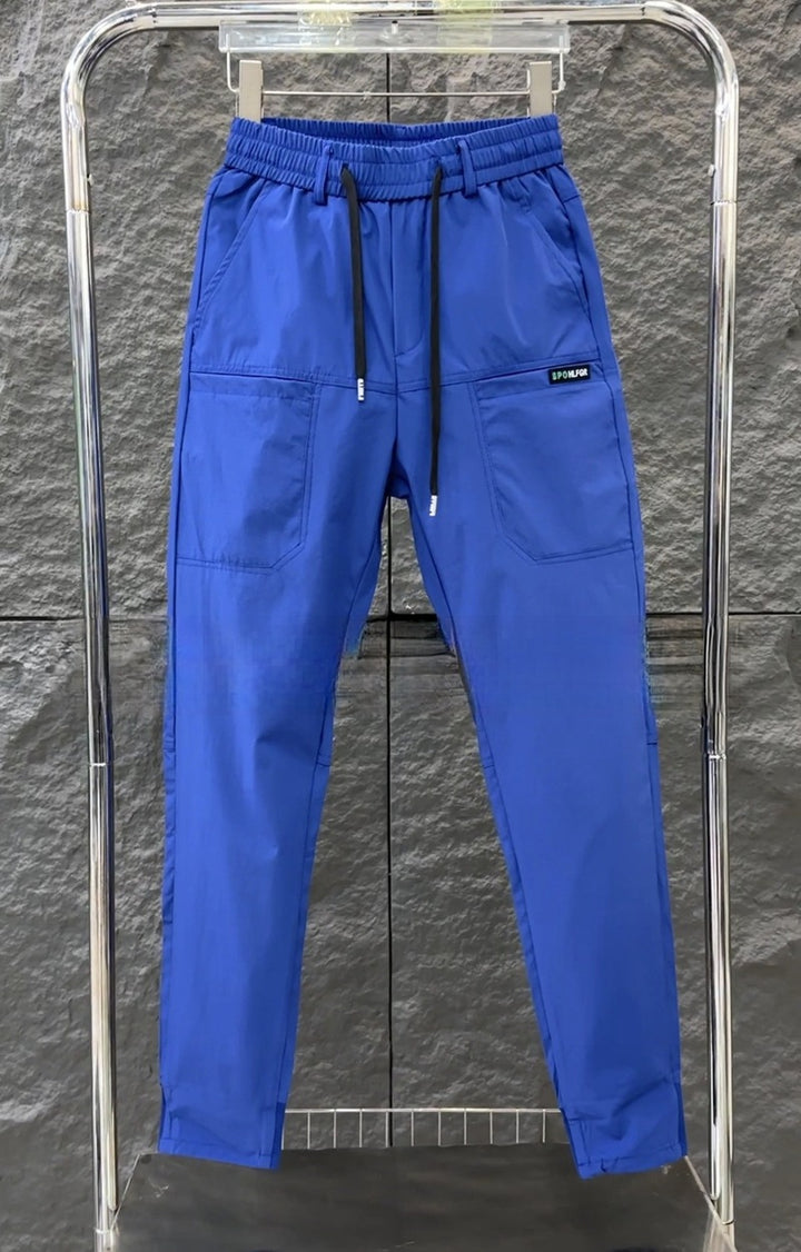 Herren nan sportive Cargojoggerhose mit elastischem Bund, Kordelzug und konischem Beinabschluss Echo Archiv