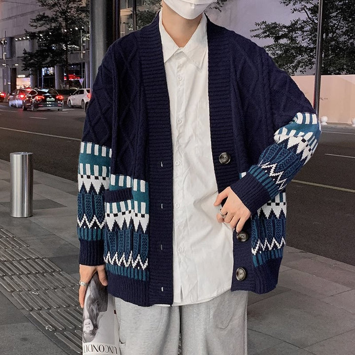 Herren Strickjacke mit modernen Mustern und praktischen Taschen Echoarchiv