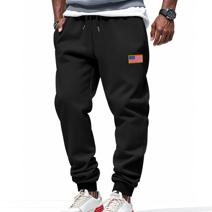 Herren Sportliche Sweathose mit elastischem Bund und Flaggenmotiv Echoarchiv