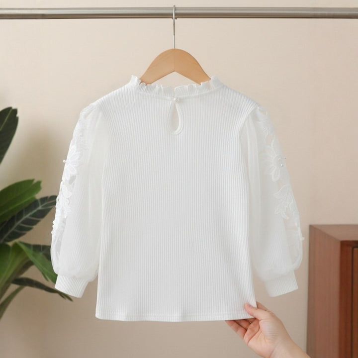 Mädchen Bluse mit Puffärmeln und floralem Spitzenbesatz Echo Archiv