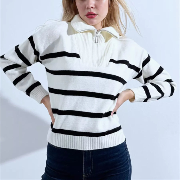 Damen Gestreifter Strickpullover mit kurzem Reißverschluss und Polokragen – Mavelle