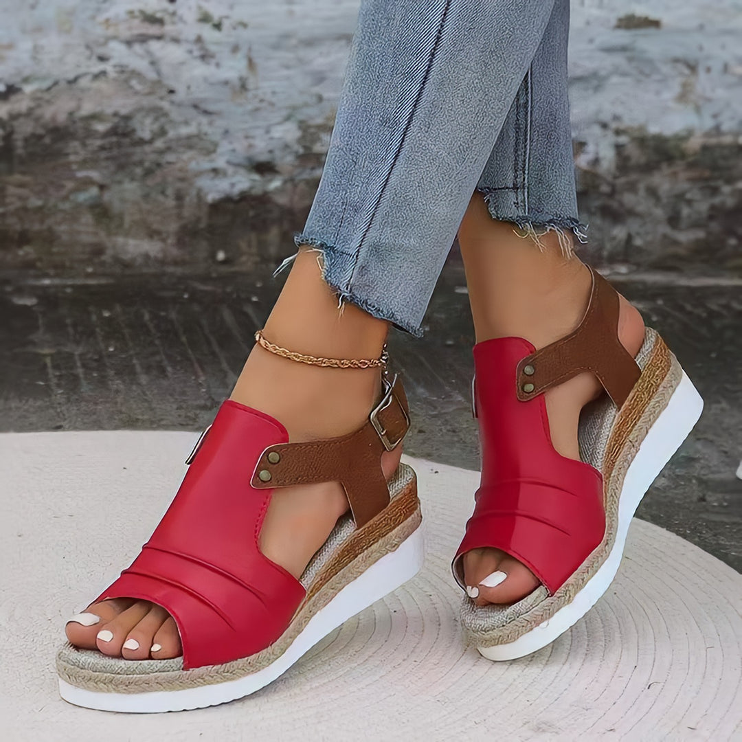 Damen nan Keilsandalette mit juteumwickeltem Espadrille-Plateau verstellbarem Fersenriemen und gepolstertem Komfortfußbett Echo Archiv