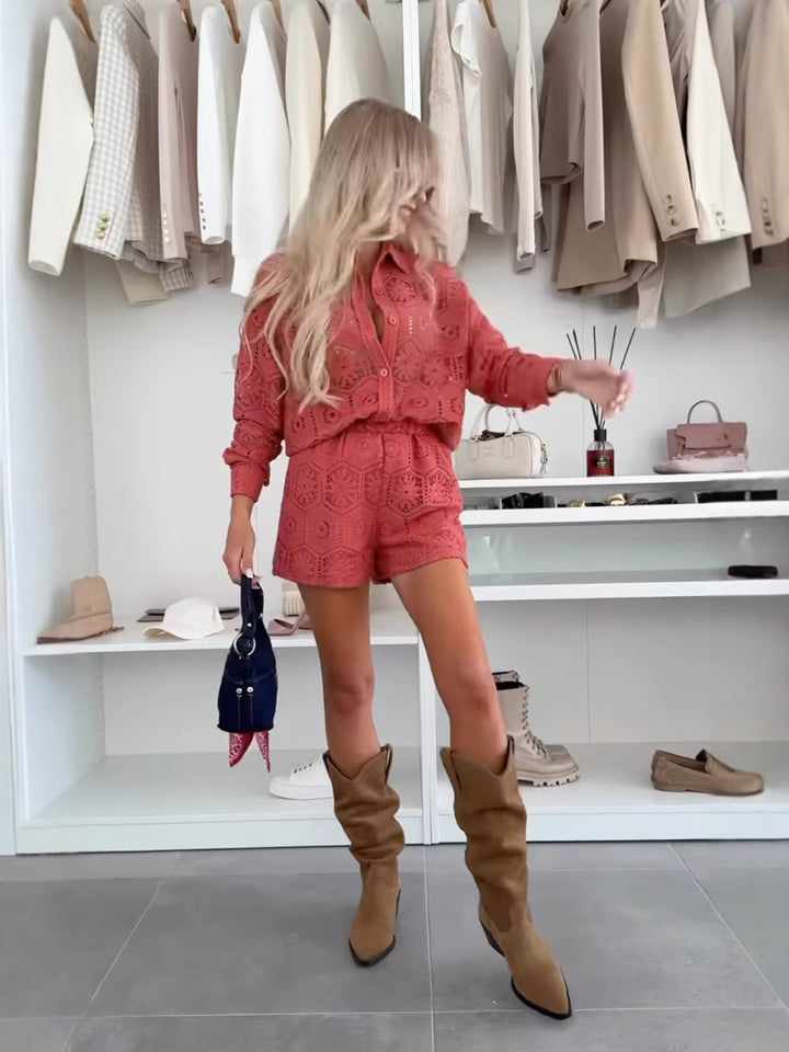 Damen nan gehäkeltes Ajour-Blusen- und Shorts-Set mit Hemdkragen und elastischem Taillenbund Echo Archiv