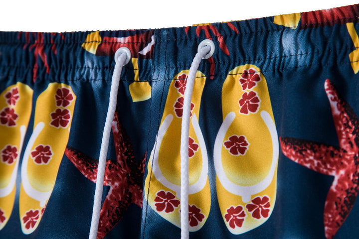 Herren Badeshorts mit lebhaftem maritimen Motiv und praktischer Schnürung Echoarchiv