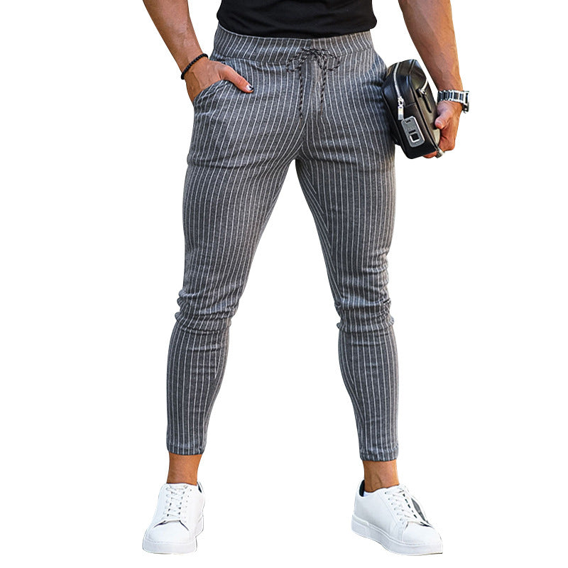 Herren modische Stretch-Jeans im Streifenlook Echoarchiv