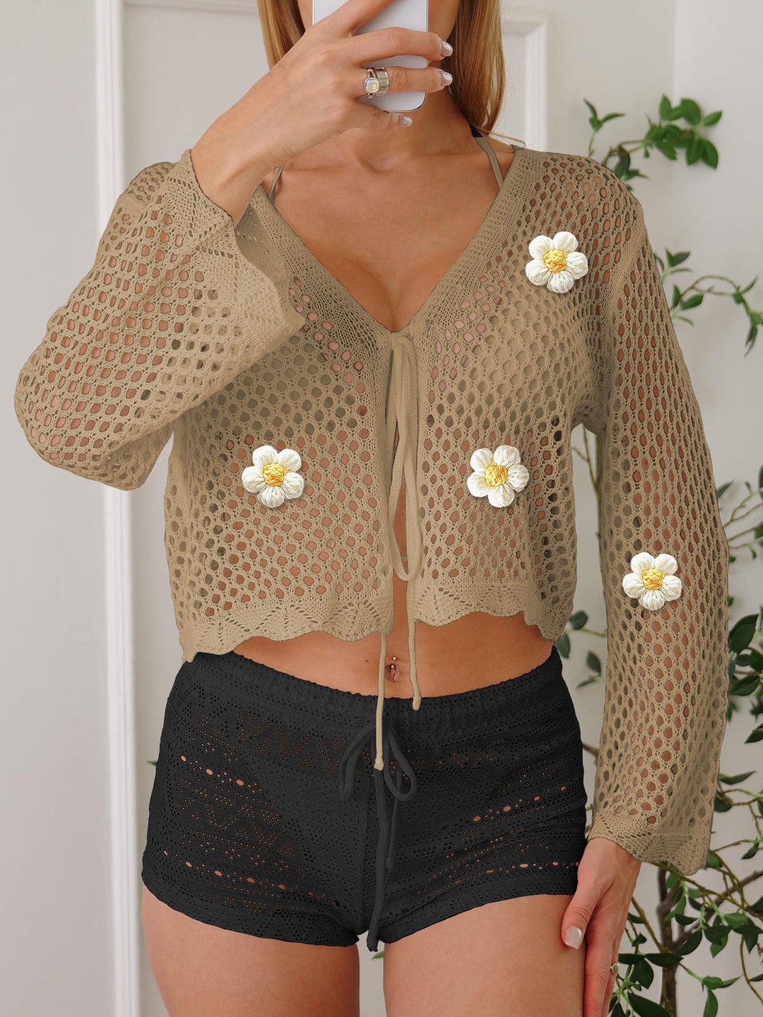 Damen leichte Häkeljacke mit floralem Detail Echo Archiv