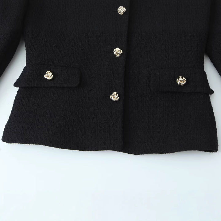 Damen nan kastiger Bouclé-Blazer mit goldenen Rosenknöpfen und gefütterten Pattentaschen Echo Archiv