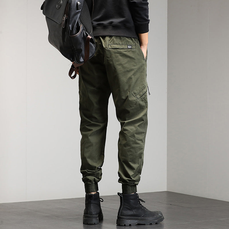 Herren Cargo-Jogginghose im Utility-Look mit elastischem Bund, Kniepaneelen und Klappentaschen Echo Archiv