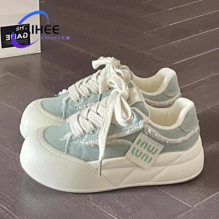 Damen Sneakers mit trendigem Sternen-Applikation und komfortabler Laufsohle Echo Archiv