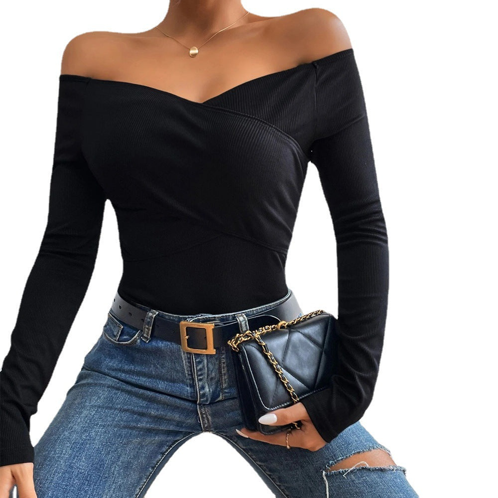 Damen schulterfreies Langarm-Rippstretch-Top mit Wickeloptik und figurbetonter Passform – Avérine