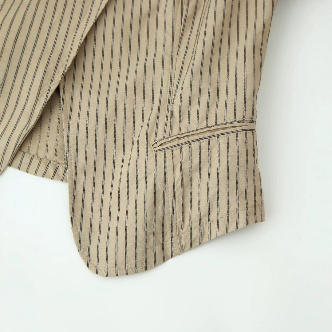 Damen Asymmetrische Nadelstreifen-Blazerjacke mit Stehkragen und überlappender Vorderseite Echo Archiv