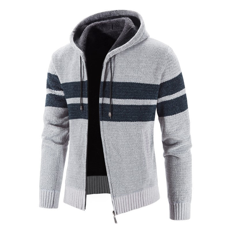 Herren Strickjacke mit Kapuze und modernem Streifenmuster Echoarchiv
