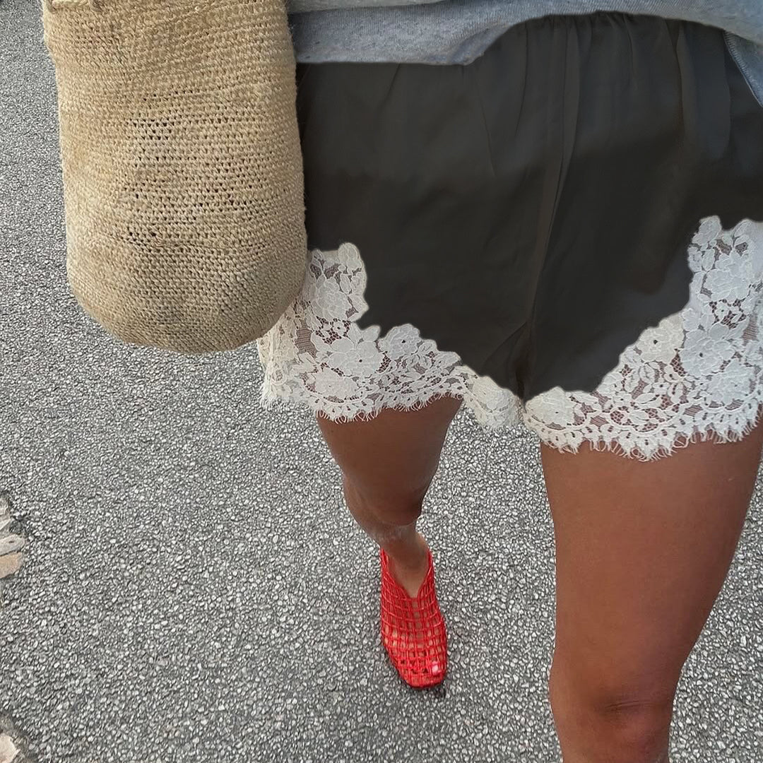 Damen Shorts mit Spitzenbesatz Echo Archiv