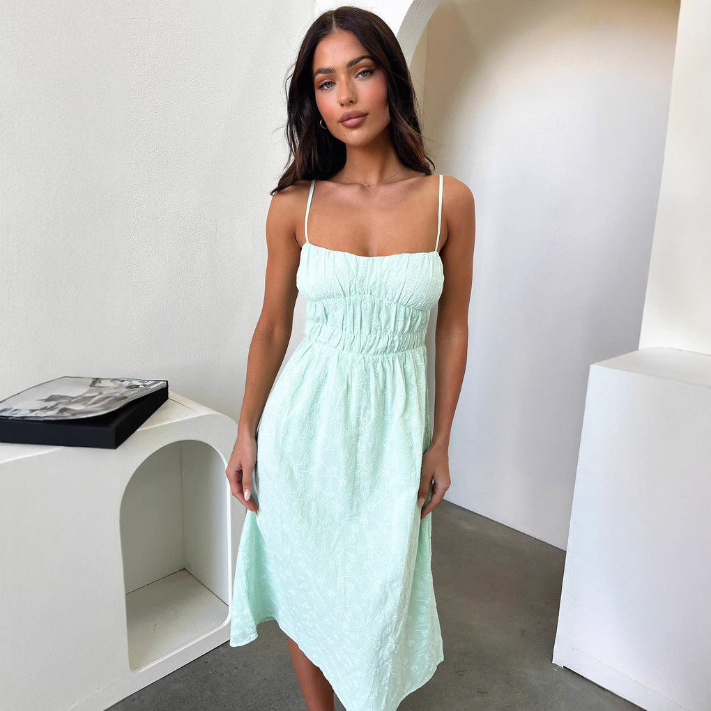 Damen Sommerliches Midi-Kleid mit verstellbaren Spaghettiträgern und Raffung Echo Archiv