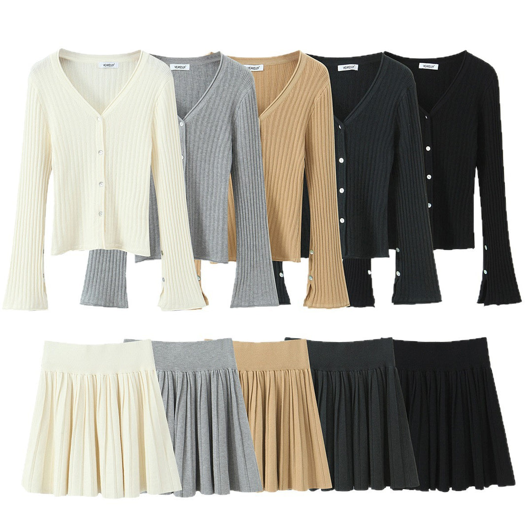 Damen Feinstrick-Cardigan mit V-Ausschnitt und plissiertem Minirock-Set Echoarchiv