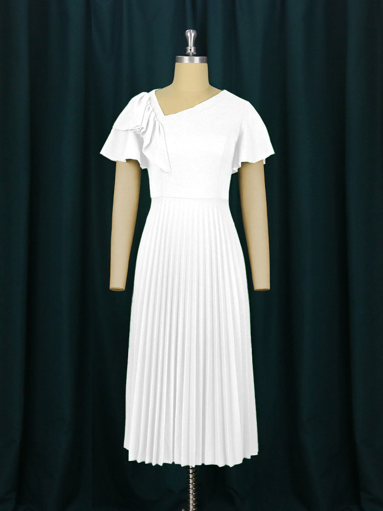 Damen elegantes Plisseekleid mit asymmetrischem Rüschen-Detail Echo Archiv