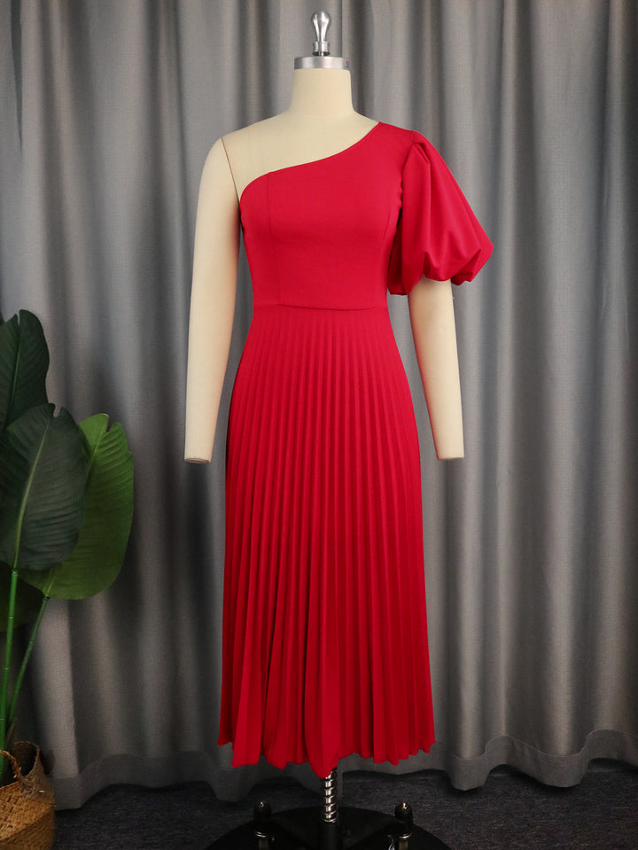 Damen Elegantes asymmetrisches Faltenkleid Echo Archiv