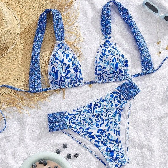 Damen Bikini mit dekorativen Rüschen und elegantem Muster Echo Archiv
