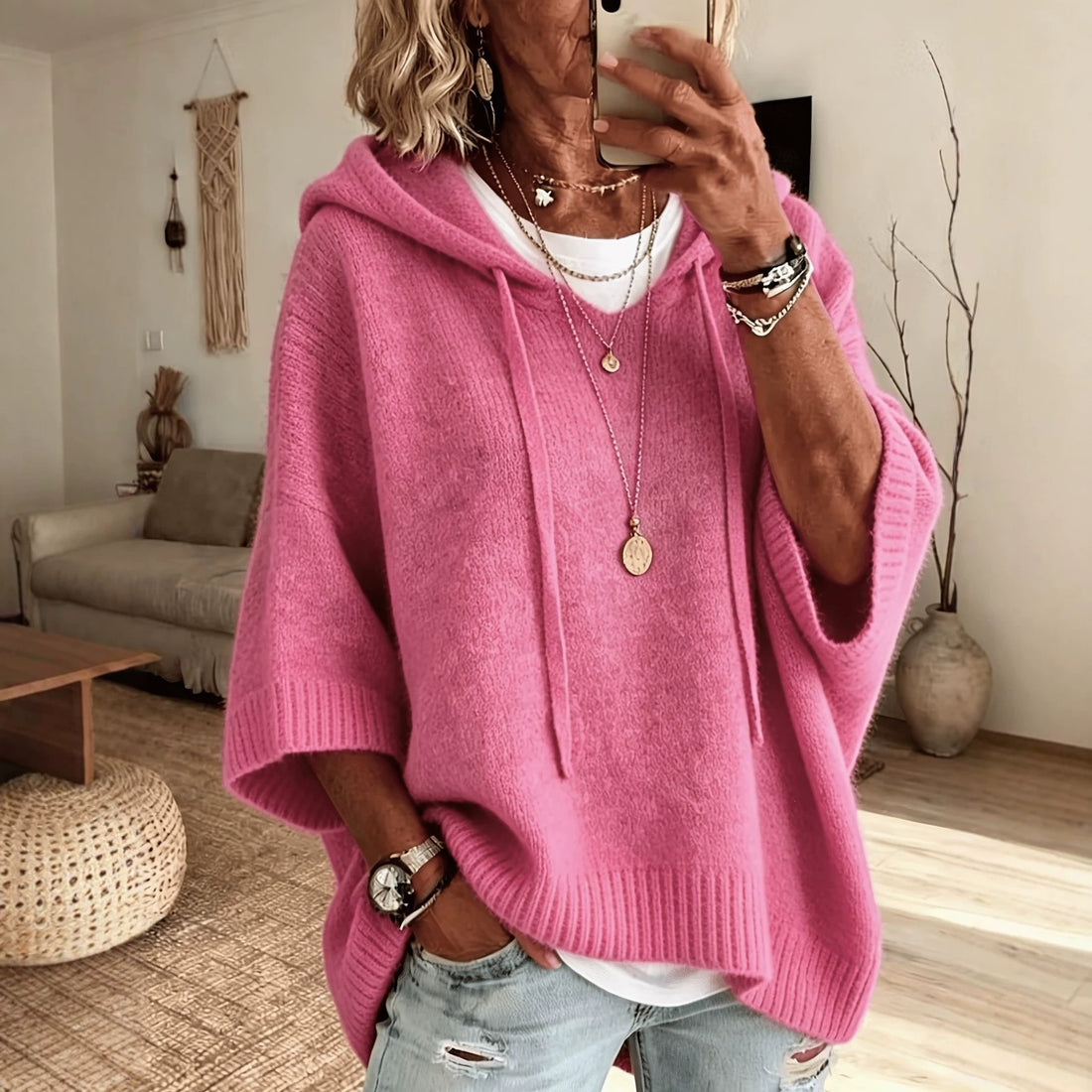 Damen Oversize Strick-Poncho mit Kapuze, Fledermausärmeln und Seitenschlitzen Echo Archiv