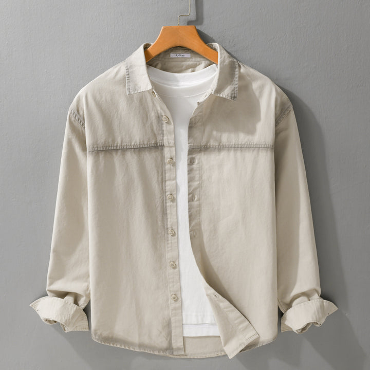 Herren Hemdjacke im Oversize-Stil mit verwaschenen Kanten und klassischem Kentkragen Echoarchiv