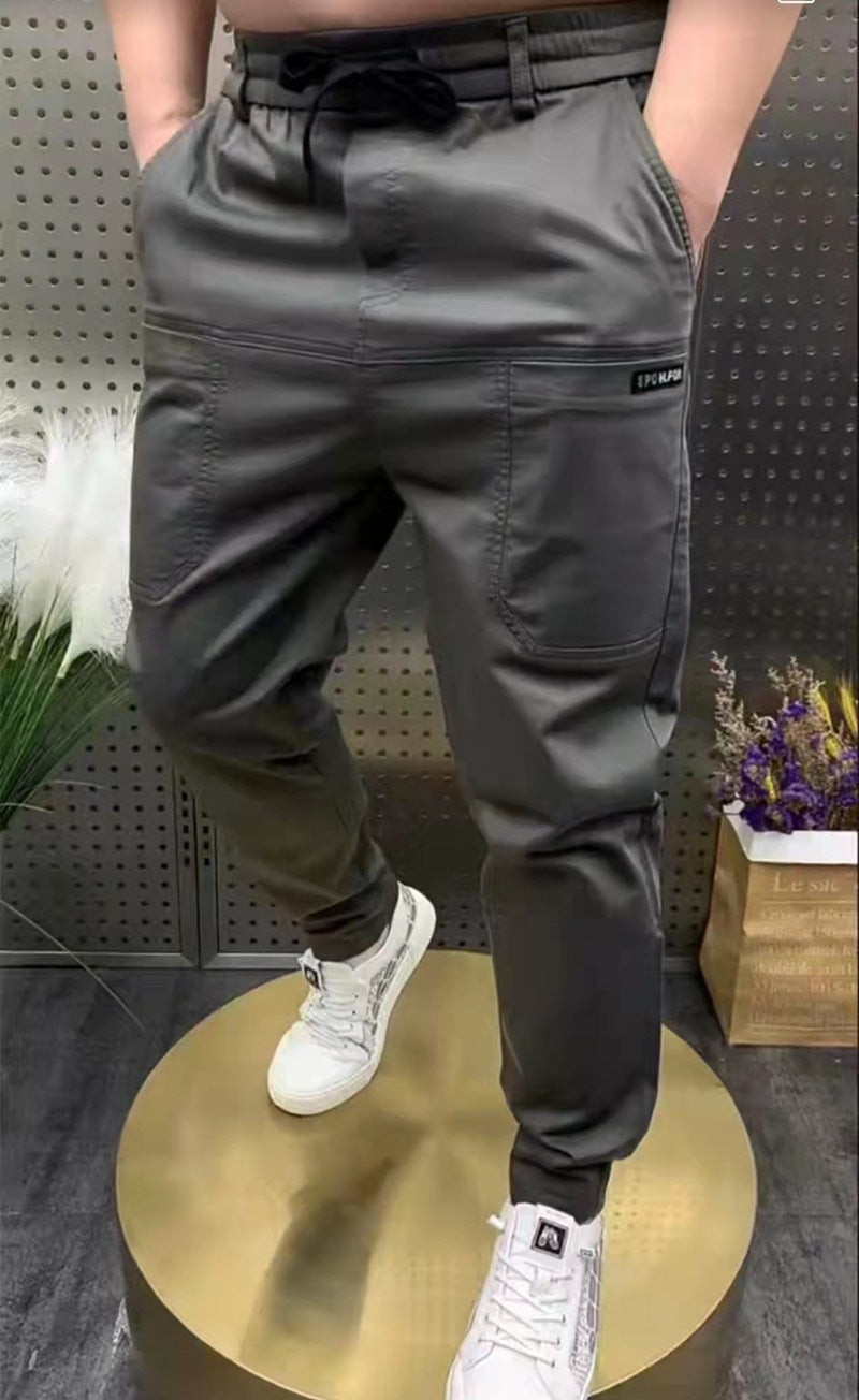 Herren nan sportive Cargojoggerhose mit elastischem Bund, Kordelzug und konischem Beinabschluss Echo Archiv