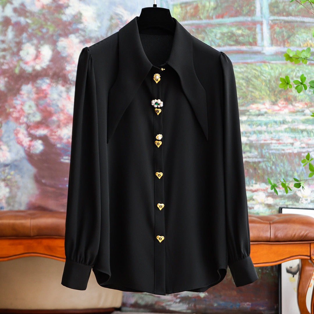 Damen Elegante und raffinierte Bluse mit Schmuckknöpfen Echoarchiv