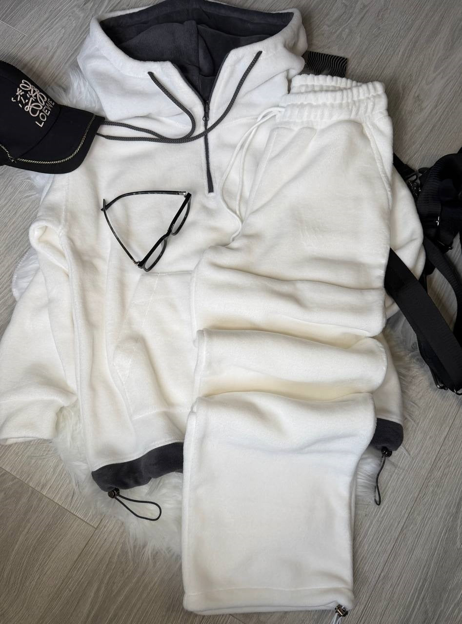 Damen Fleece-Loungewear-Set mit halbem Frontzip, gefütterter Kapuze und hochgeschnittener Komforthose – Auréline
