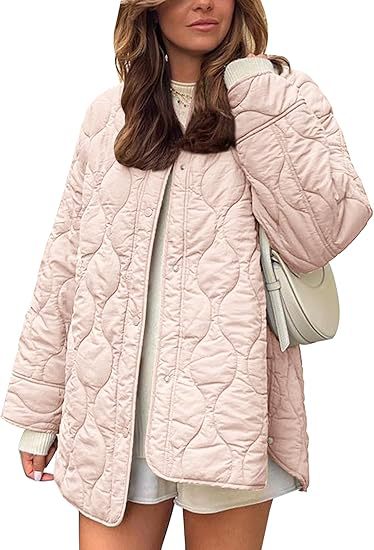 Damen gesteppte Oversize-Steppjacke mit Druckknopfleiste und gerundetem Saum Echo Archiv