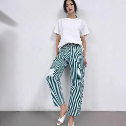 Damen weite Cargo-Hose mit praktischen Taschen und einzigartigem Design Echo Archiv