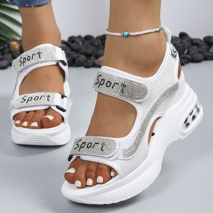 Damen Sportliche Plateausandalen mit Mesh-Obermaterial, Klettverschluss und Ziersteinen – Sorelia