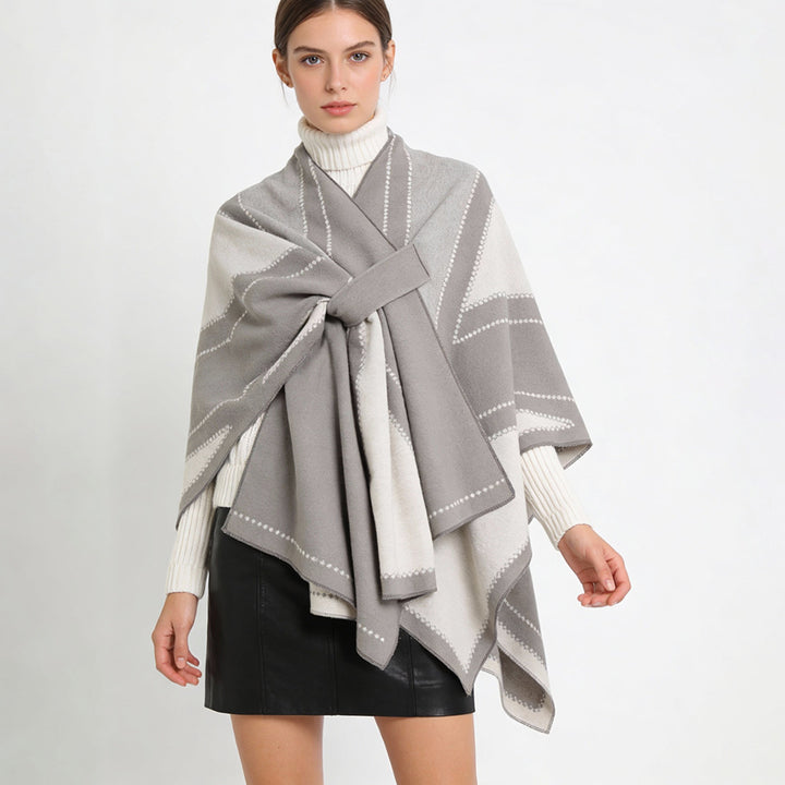 Damen Oversize-Cape aus Jacquard-Strick mit Bindeschlaufe Echo Archiv