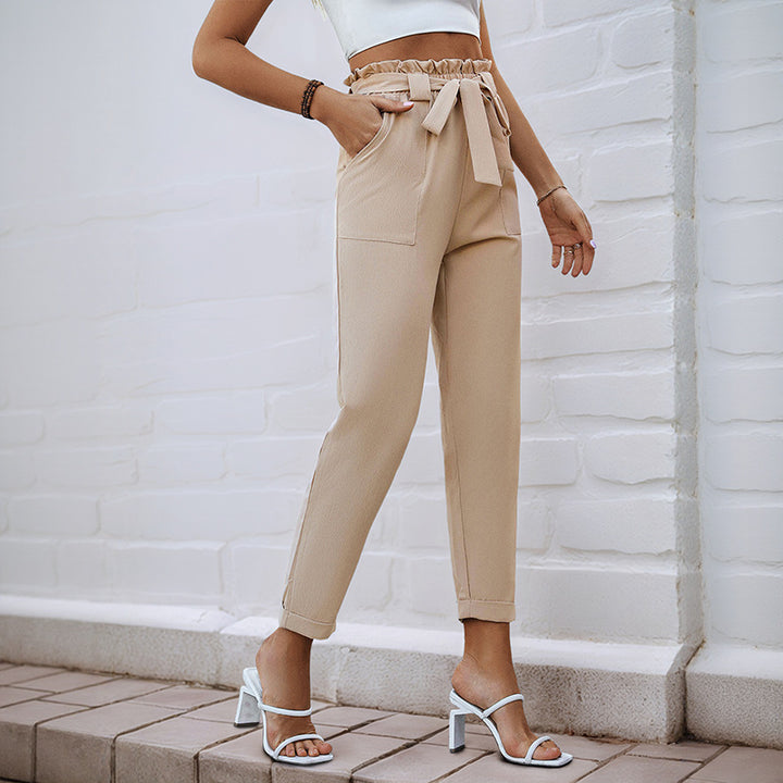Damen Leichte Paperbag-Hose mit Gummibund, Bindegürtel und aufgesetzten Taschen Echoarchiv