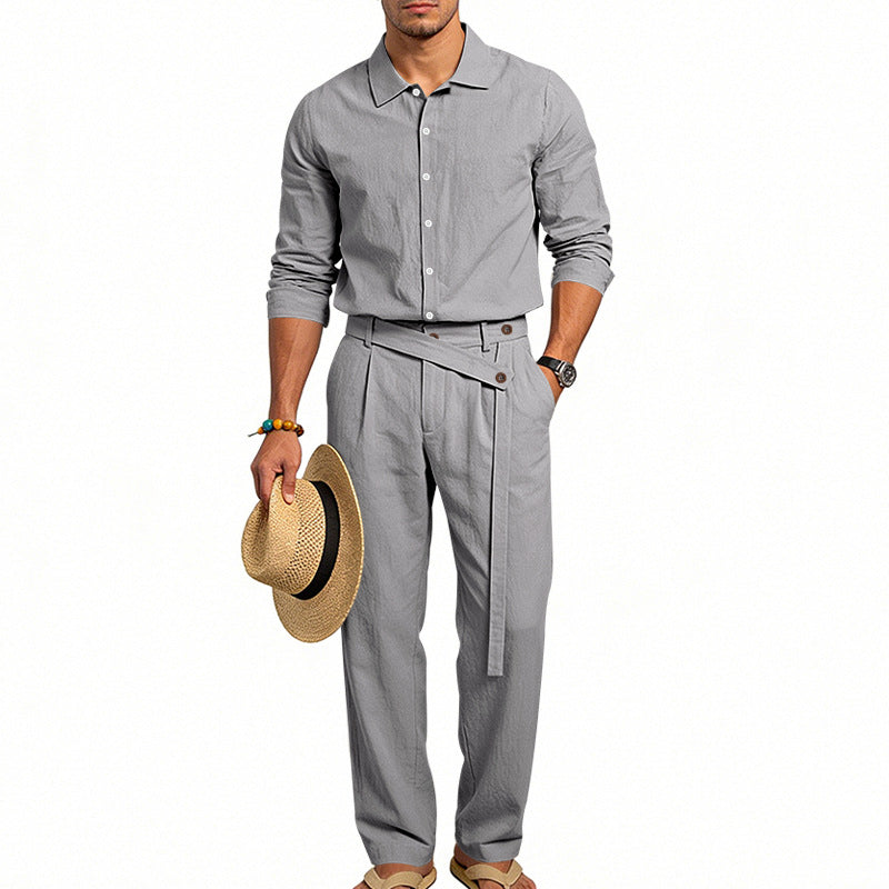 Herren nan eleganter Leinen-Zweiteiler mit Hemd und Hose mit hohem Bund und Bindegürtel Echoarchiv