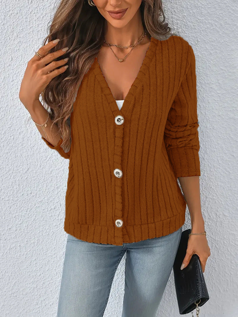 Damen nan gerippter V-Ausschnitt Strickcardigan mit dekorativen Knöpfen, leicht überschnittener Schulter und kastigem Saum Echo Archiv