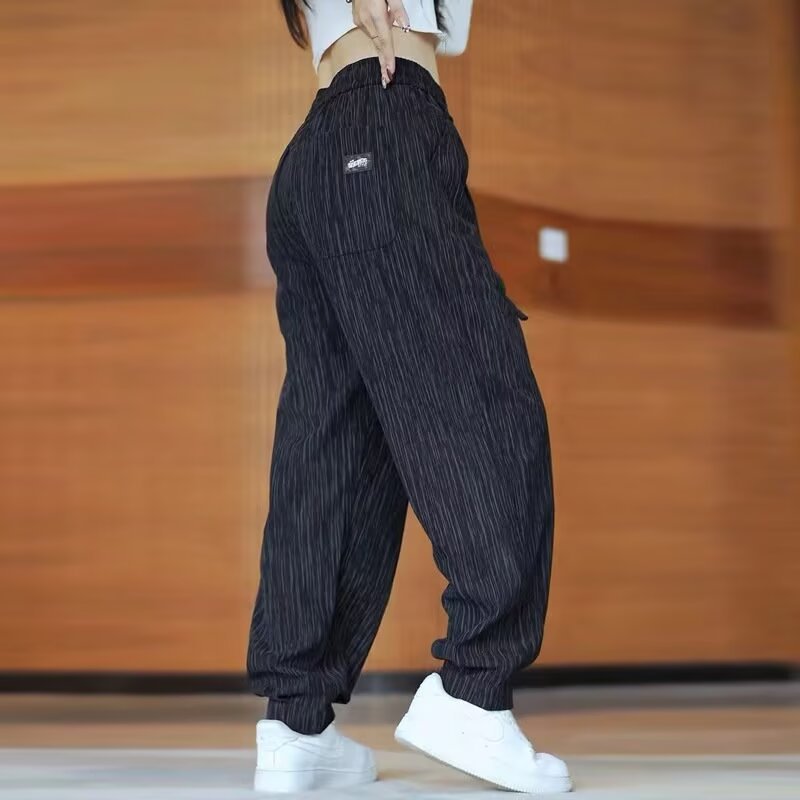 Damen Lässige Freizeithose mit hohem Bund und seitlichen Taschen Echoarchiv