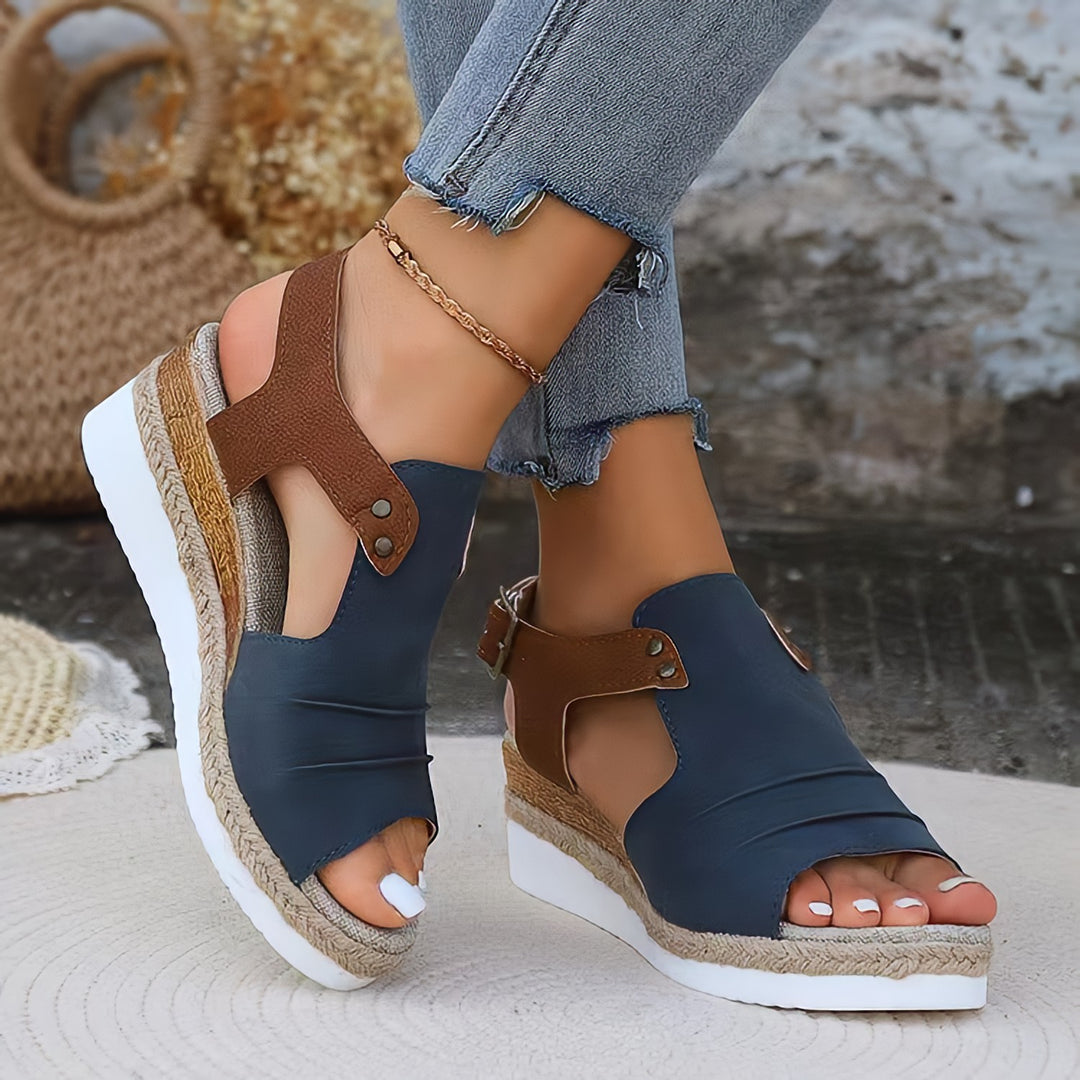Damen nan Keilsandalette mit juteumwickeltem Espadrille-Plateau verstellbarem Fersenriemen und gepolstertem Komfortfußbett Echo Archiv