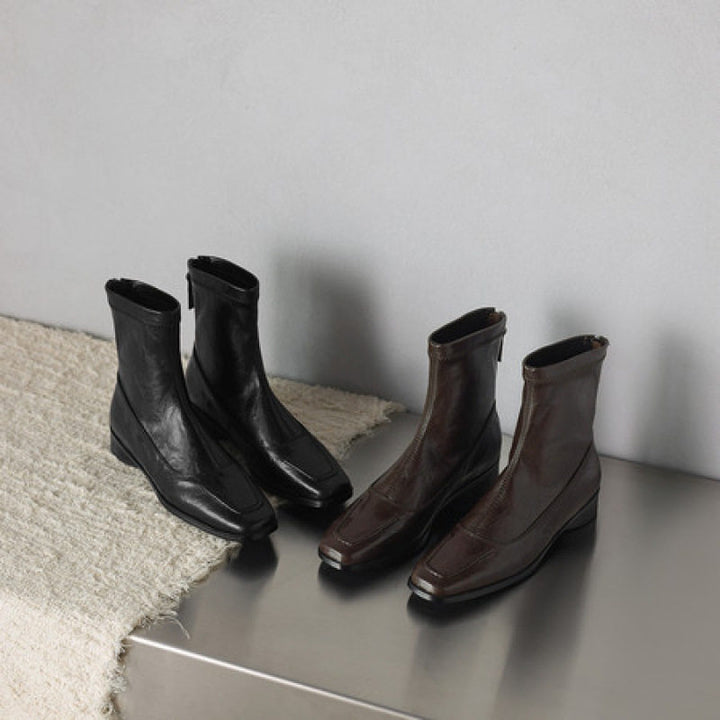 Damen Modische Leder-Stiefeletten mit elegantem Schnitt Echo Archiv
