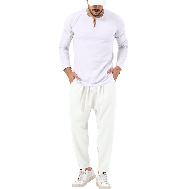 Herren Bequeme Jogginghose mit modischen Details und lässigem langarm Shirt Echoarchiv