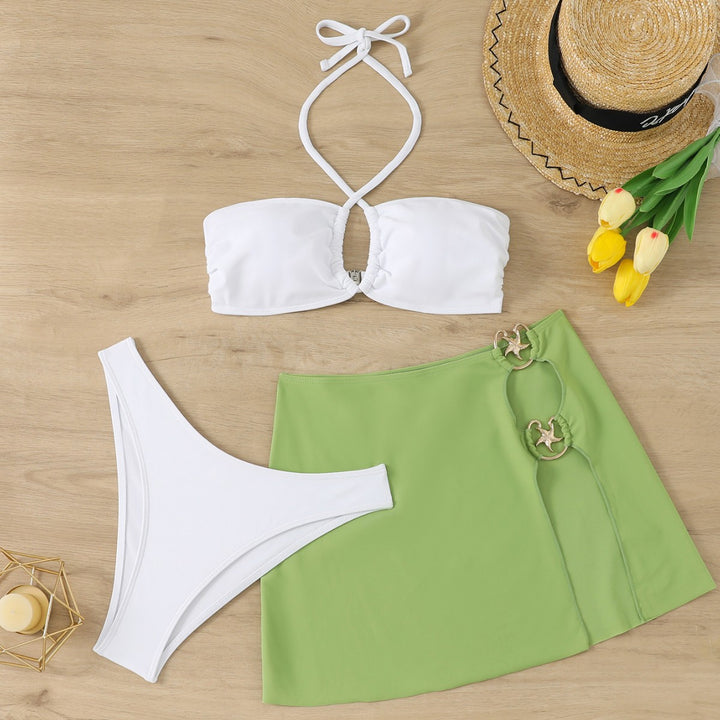 Damen Badeset mit traufem Oberteil und modischer Bikini-Hose Echo Archiv
