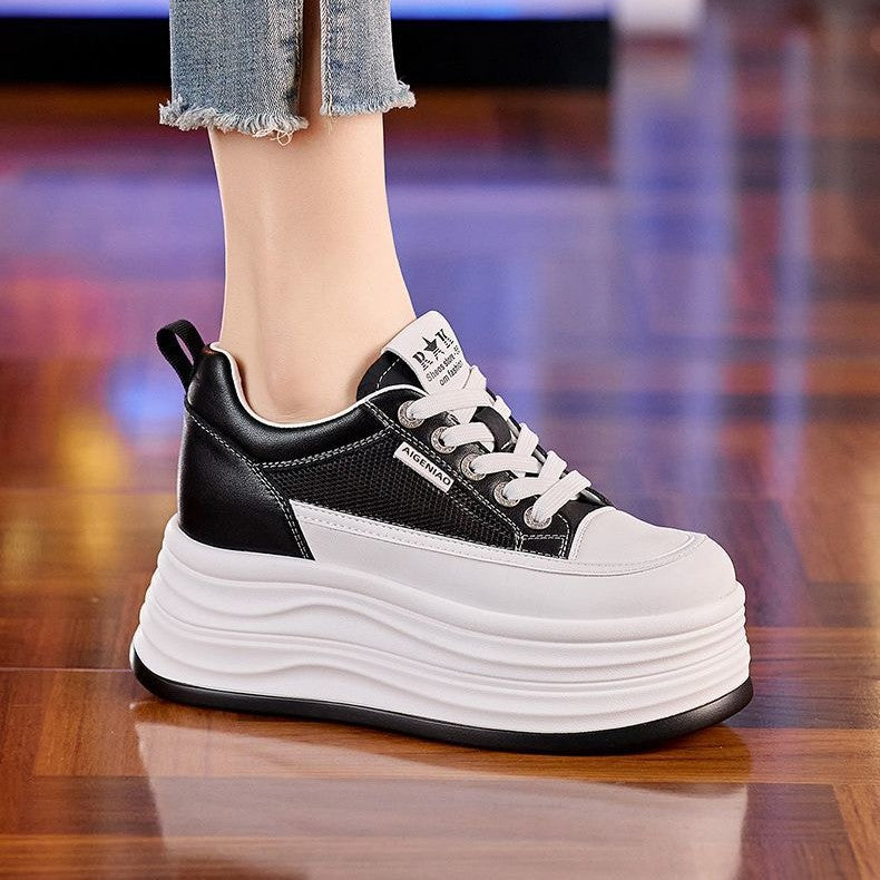 Damen Sportliche Plateausneaker mit atmungsaktiver Obermaterialkombination Echo Archiv