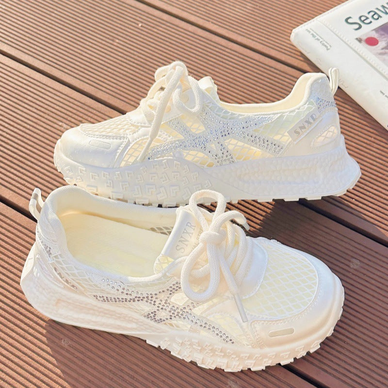 Damen Sportliche Sneaker mit atmungsaktivem Netzdesign und funkelnden Akzenten Echo Archiv