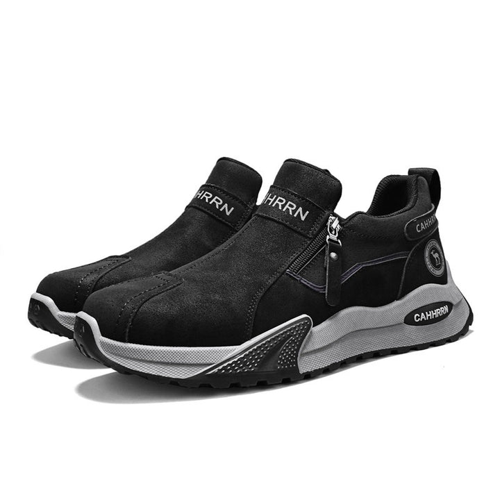 Herren robuste Outdoor-Sneaker mit seitlichem Reißverschluss, gepolstertem Knöchelkragen und griffiger Profilsohle – Norré