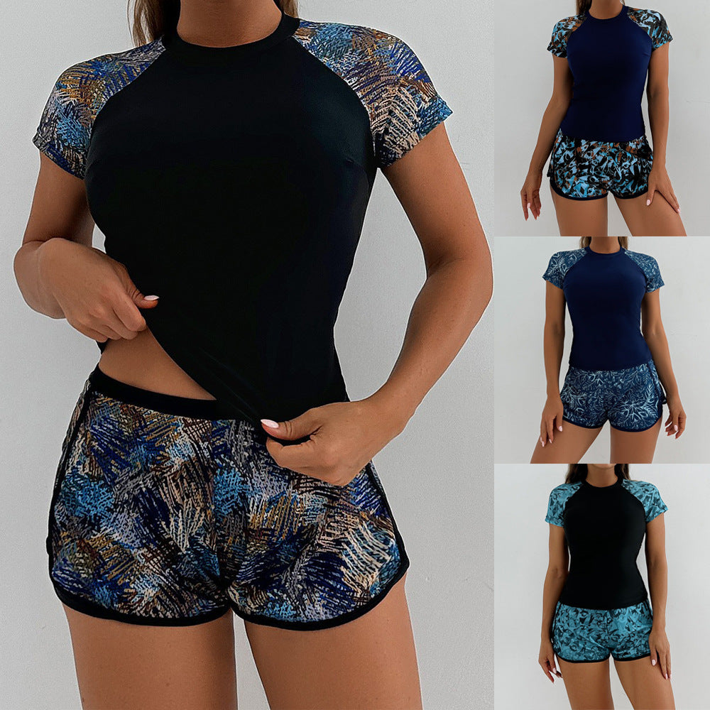 Damen Sportlicher UV-Schutz Schwimmanzug mit floralem Oberteil Echo Archiv