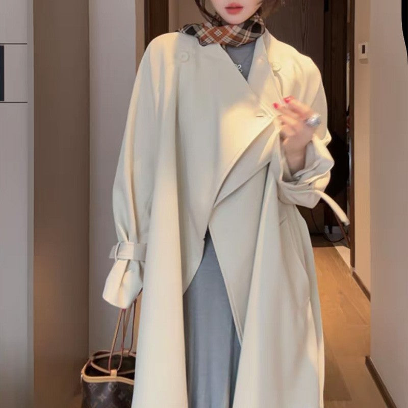 Damen Oversized Wickelmantel mit asymmetrischem Schnitt und verstellbaren Manschetten Echoarchiv