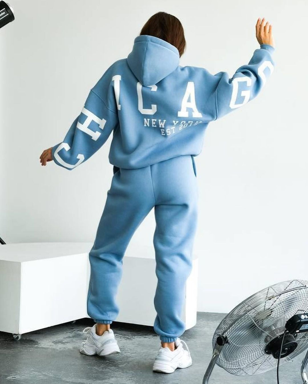 Damen Oversized Kapuzenpullover mit großflächigem Blockprint Echoarchiv