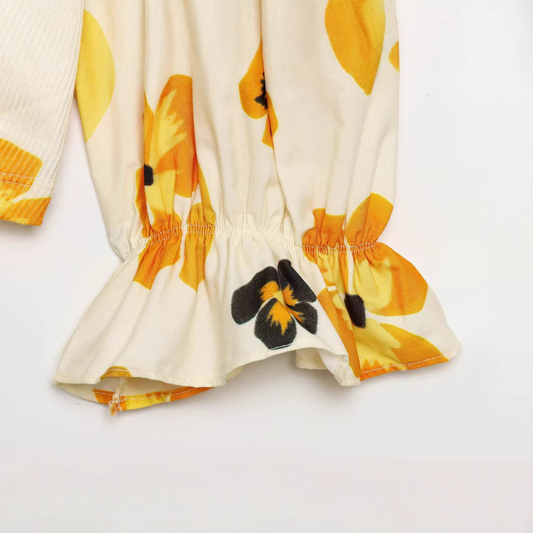 Damen Geblümte Cropped-Bluse mit V-Ausschnitt, Raffung und voluminösen Puffärmeln Echoarchiv