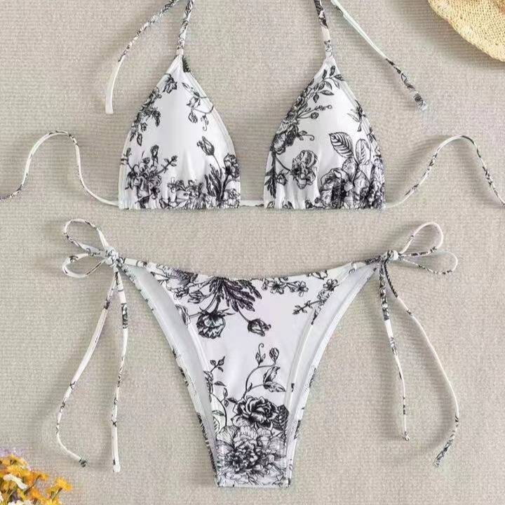 Damen Triangel-Bikini-Set mit zarten Blumenmotiven Echo Archiv