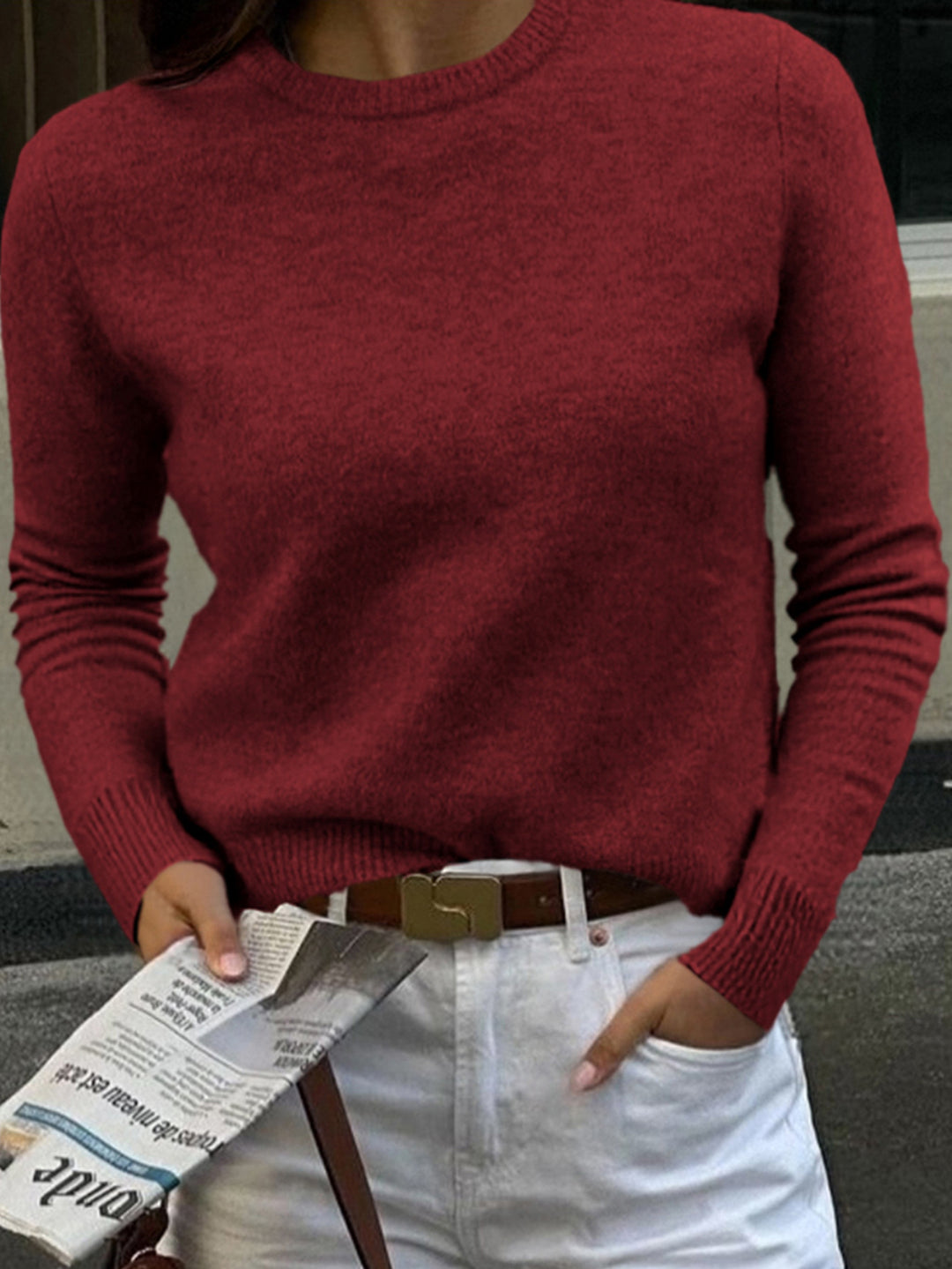 Damen kurz geschnittener Feinstrickpullover mit weitem U-Boot-Ausschnitt und gerippten Bündchen – Mavelle